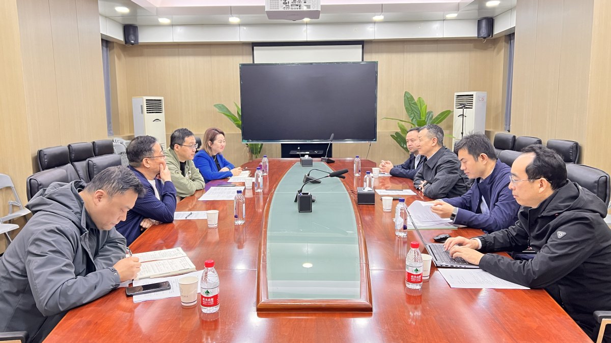 实用放射学杂志社赴我校洽谈合作