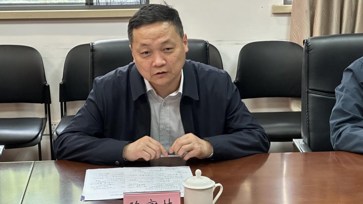 我校赴同济大学、复旦大学调研交流