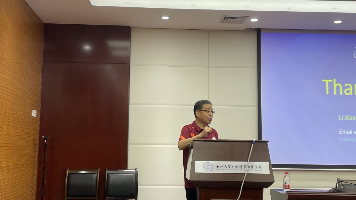 李小钢做客我校“创新论坛”