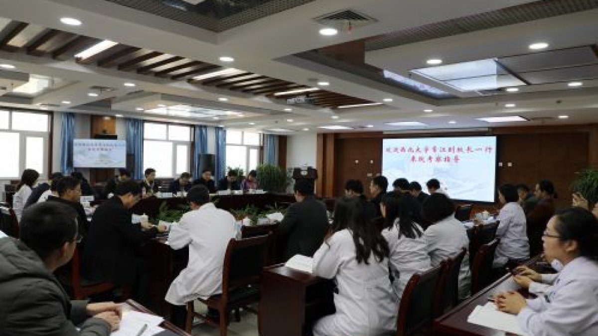 我校赴神木市医院和榆林市二院调研交流